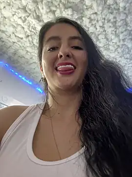 salo-rousee's Live XXX Chat