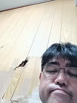 ADktxne ওয়েবক্যাম শো
