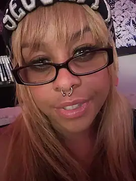nintendhoe's Live XXX Chat