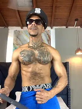 Salomon_koude's Live XXX Chat