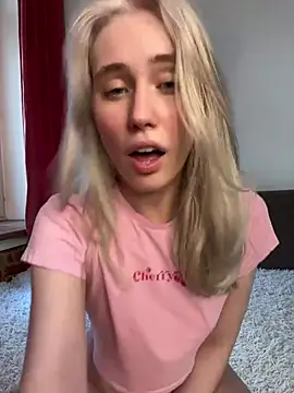 دردشة LovelyMiu الجنسية المباشرة