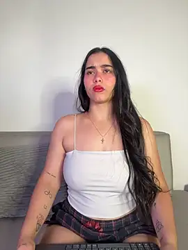 Chat XXX ao vivo de SophieRoyals