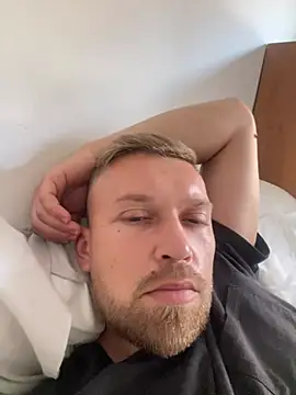ghsdfhsf Chat XXX live