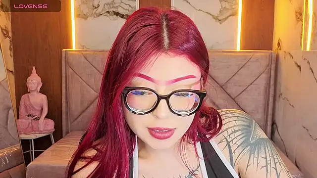 Red_Bunny_v – Live XXX-chat