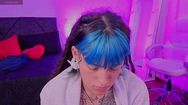 _sharlotte777's Live XXX Chat
