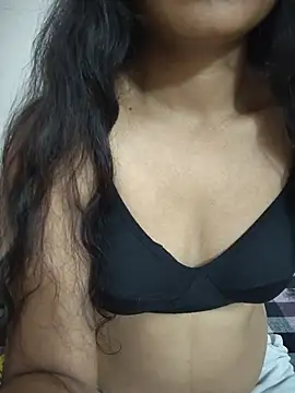 sexy_muskan05 Adlı Modelin Canlı XXX Sohbeti