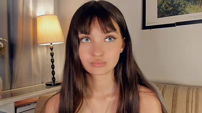 ReynaCarco Chat XXX live