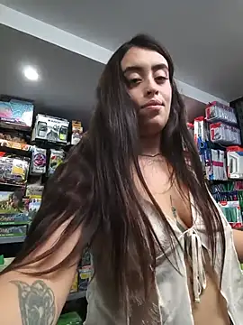 MissNyraSecret's Live XXX Chat