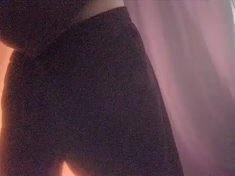 Webkamerová show BigSilkCock