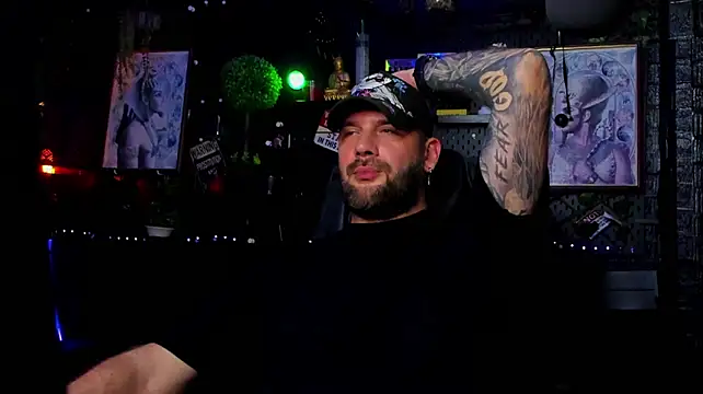 LexHardyn Live XXX chat