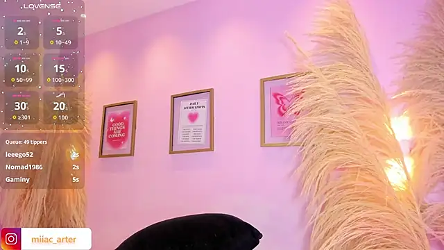 MiaaCarter_ Adlı Modelin Canlı XXX Sohbeti