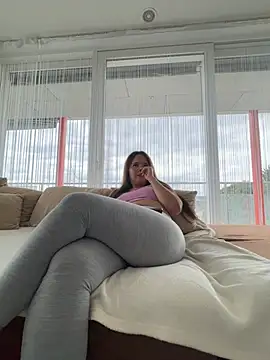TheCinderella Adlı Modelin Canlı XXX Sohbeti