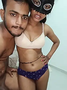 Laila_Majnuu Pertunjukan Webcam