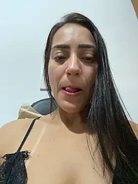 צ'אט XXX בשידור חי של lucioliveira