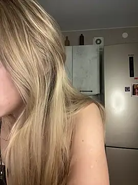 Kitty_Katrine: απευθείας συνομιλία ΧΧΧ