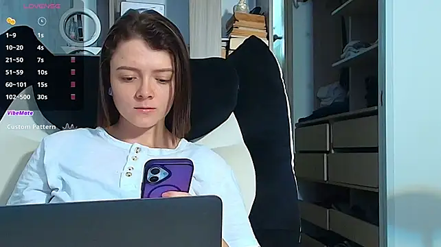 XXX chat uživo modela Hannah______