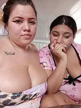 Sara_y_Amy Live XXX-chat