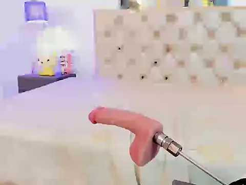 Preetty_Moon's Live XXX Chat