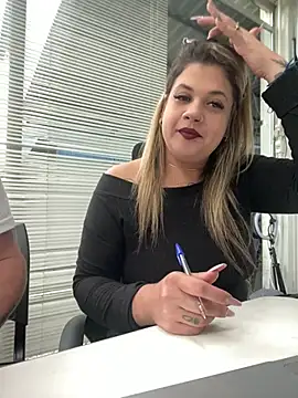 kahreal Chat XXX in diretta