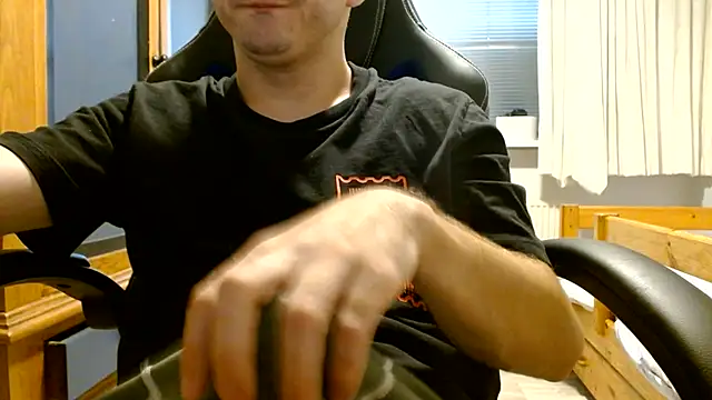 cuteboy00900 Live XXX Chat