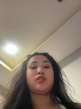 Bella_nasty69 即時 XXX 聊天