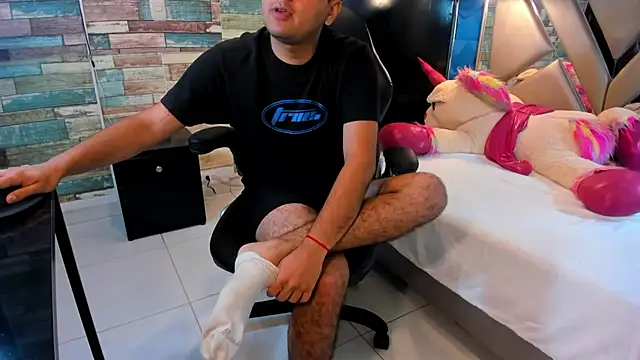 Ian_Grant Live XXX Chat