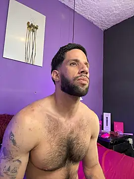 Chat +18 de Karim_mansur ao vivo