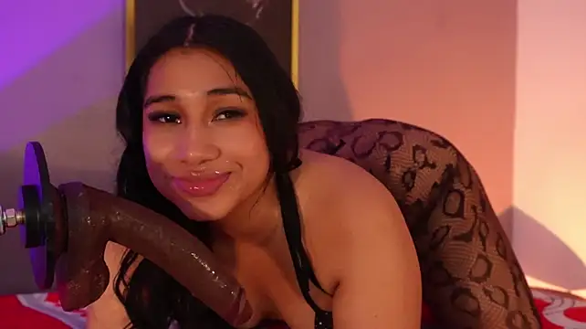 EMILYY_WALKERのライブXXXチャット