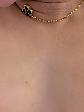Rinn99 现场XXX聊天