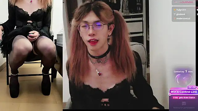 CrytinaSissyCrossdress' Webcam Show