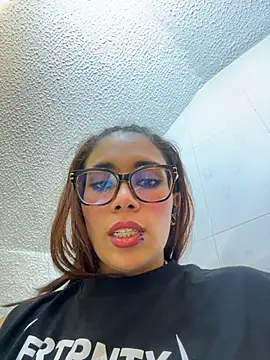 Alice-firen Live XXX chat