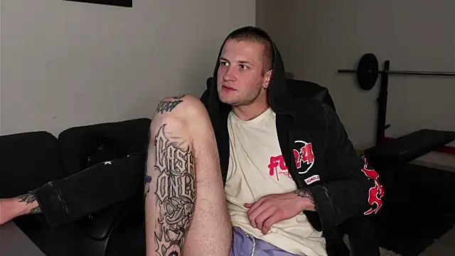 Онлайн чат XXX Igor_Wilde