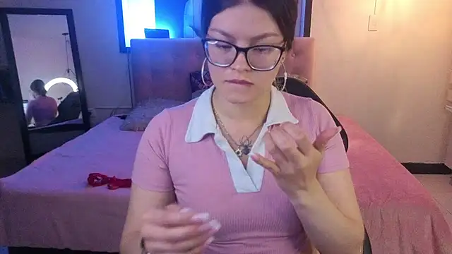 Sara_valderrama_ XXX чат на живо