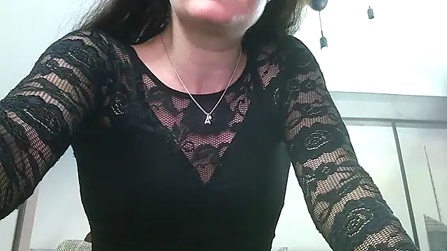 Analimado18's Live XXX Chat