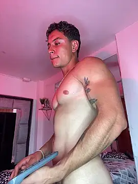 MR_MUSCLE's Live XXX Chat