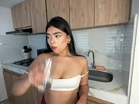 Sara_rousse10's Live XXX Chat