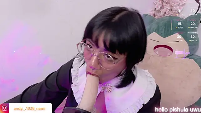 Chat XXX en directo de Nami_usagi