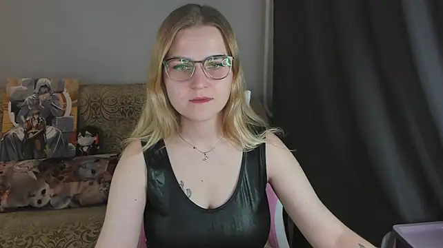 MissBrightShine লাইভ XXX চ্যাট