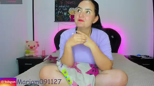 Ari_And_Abdie's Live XXX Chat