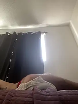 GusanoDelicioso's Live XXX Chat