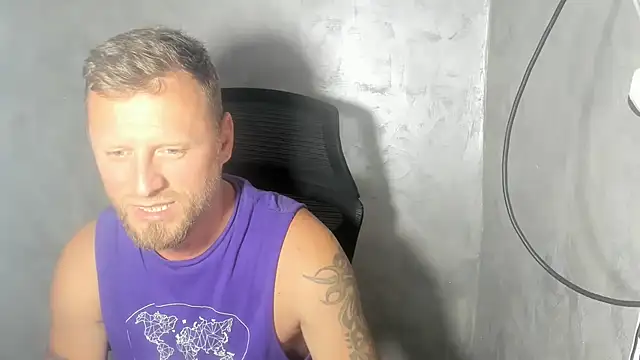 20CMCOCK2026 Webcam show