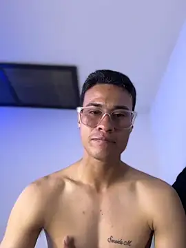 TavoHot_'s Live XXX Chat