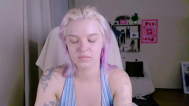 Hot_Blonda 即時 XXX 聊天