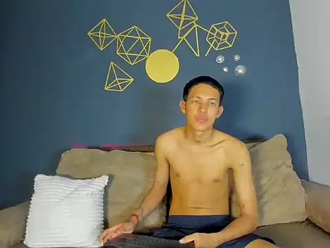 Ares_blaze – Naživo XXX chat