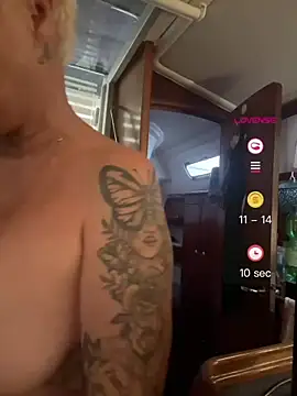 German_Milf's Live XXX Chat