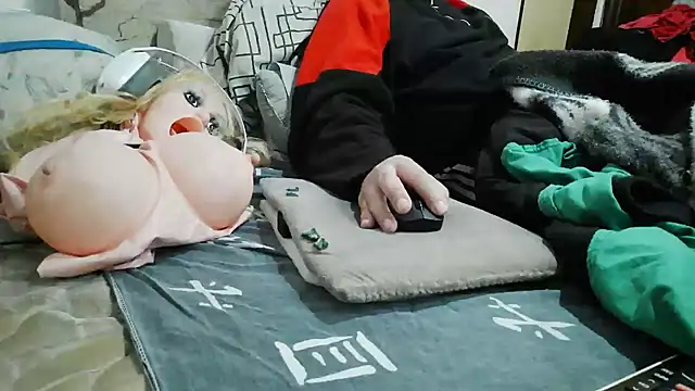 Czat XXX na żywo – messi_syssy