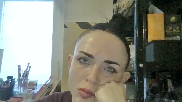 Trinsy_Love Chat XXX in diretta