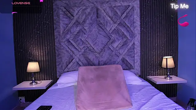 XXX chat uživo modela Oshun_444