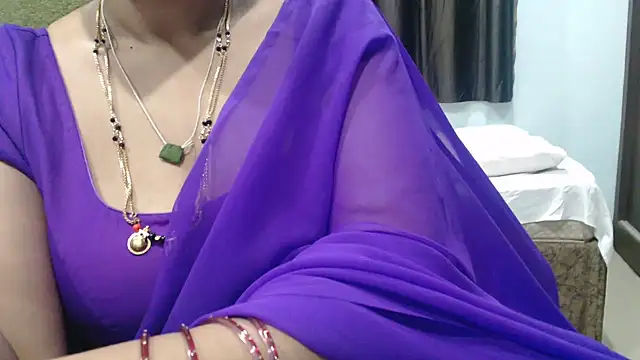 แชท XXX สดของ sunitha-3
