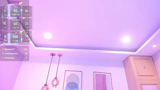 Chat XXX en directo de EmilyBlossom_